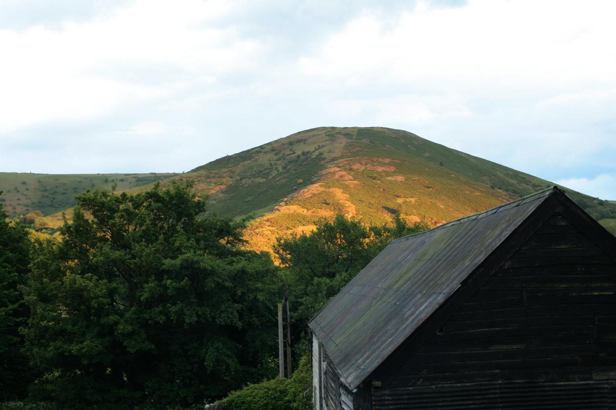 Two Unique Cabins Wrapped In Beautiful Welsh Scenery Presteigne Exterior photo